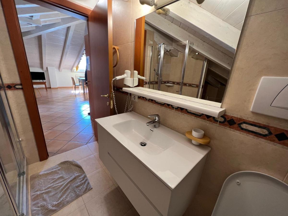טורבולה Studio Apartments Baia Azzurra 7 מראה חיצוני תמונה