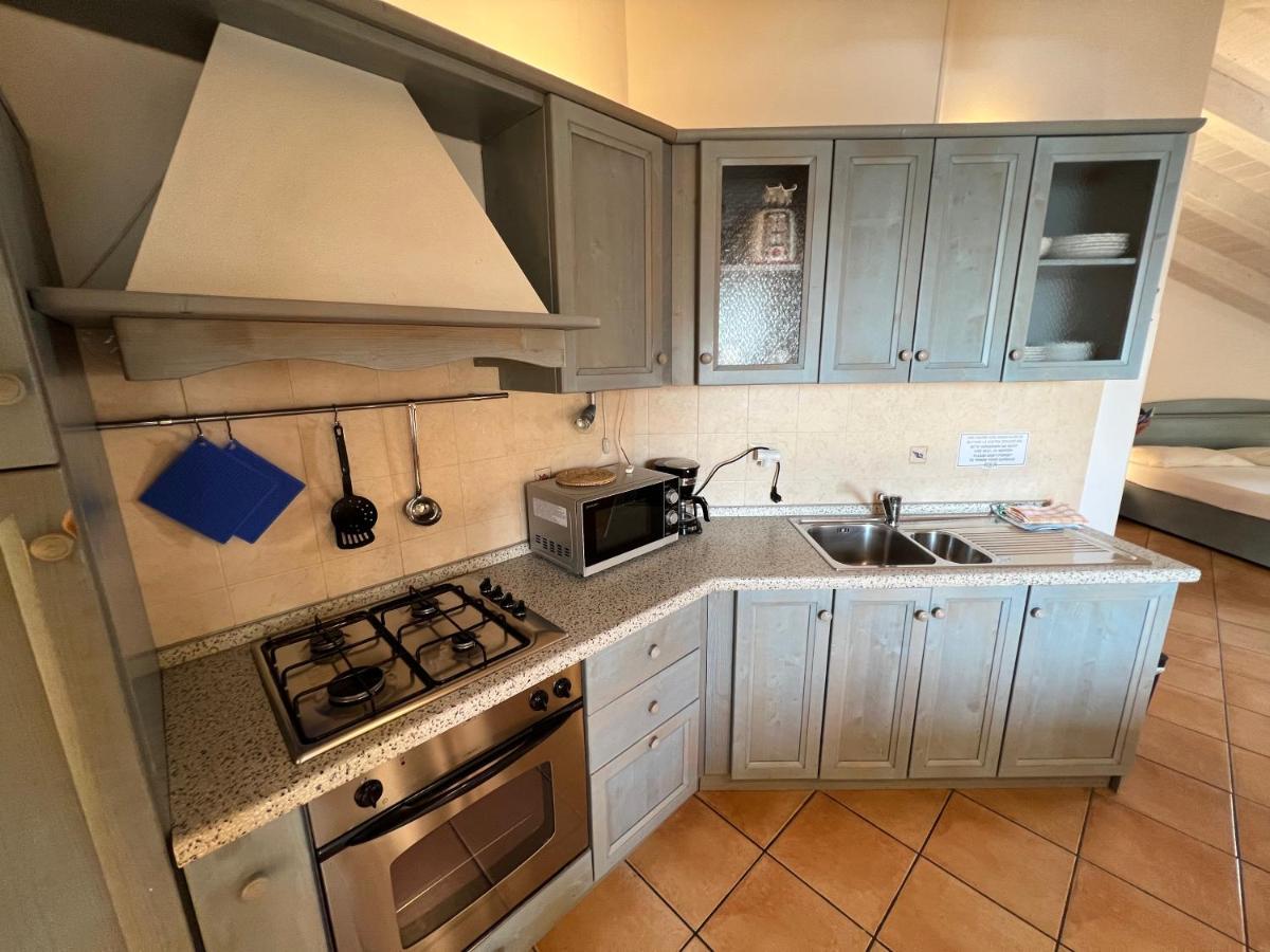 טורבולה Studio Apartments Baia Azzurra 7 מראה חיצוני תמונה